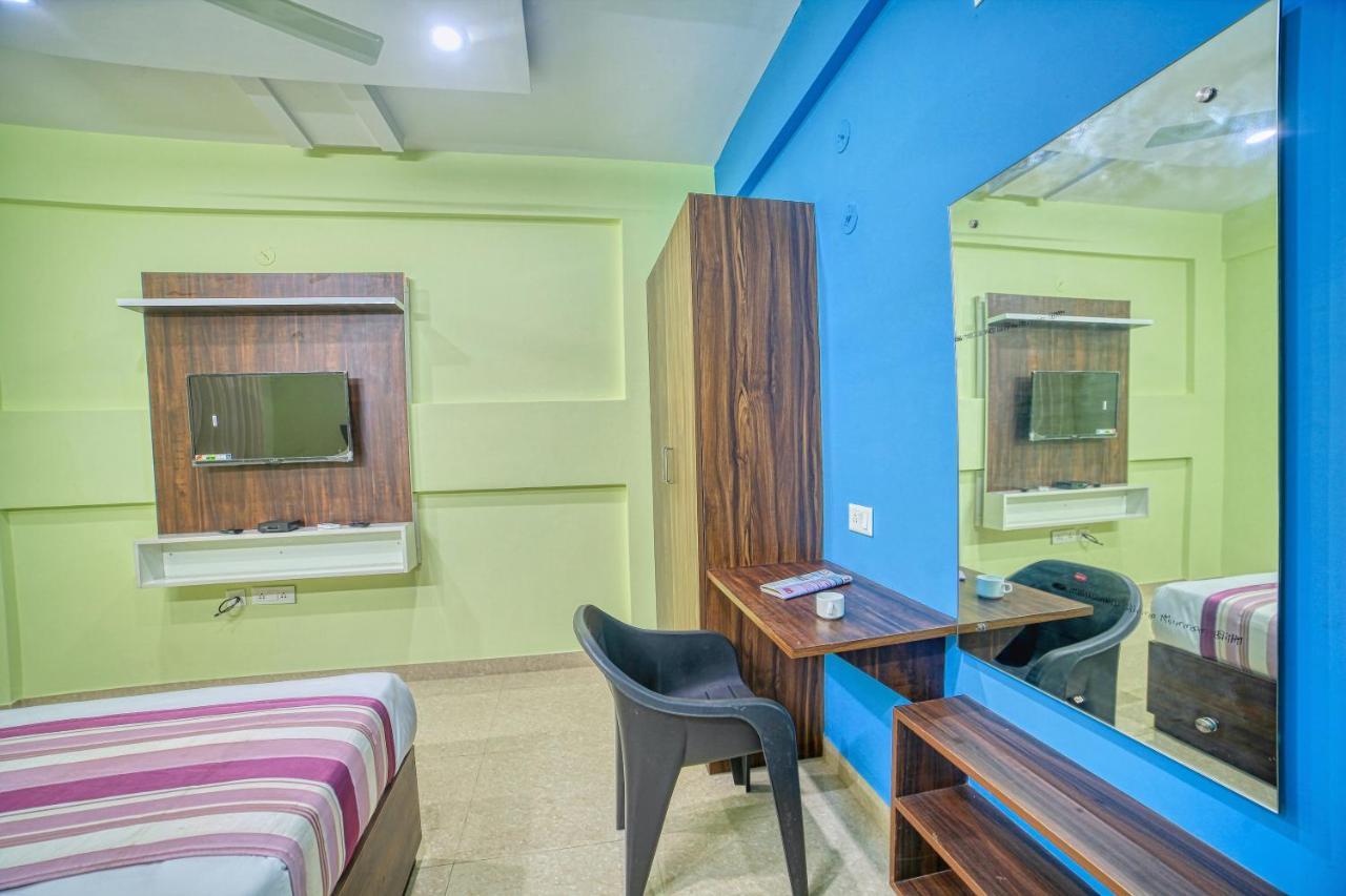 Redkey Inn Hotel Near Bangalore Airport Airport Pickup & Drop Available 24X7 Yelahanka Exterior foto